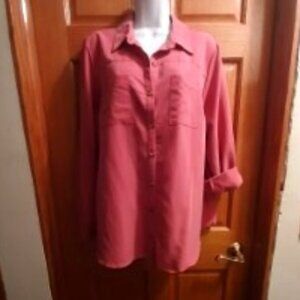 Salmon colored blouse